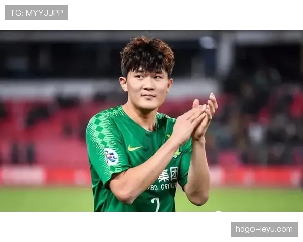 金玟哉欧冠头球建功，助球队状态回暖引关注