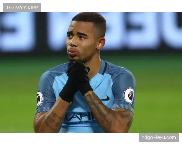 热苏斯：从贫民窟少年到足坛新星，开启人生全新篇章