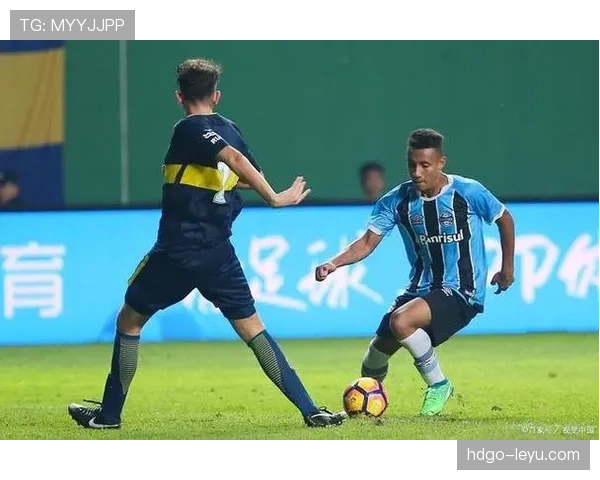 拉菲尼亚与佩德里状态回暖，助力球队近期表现稳健